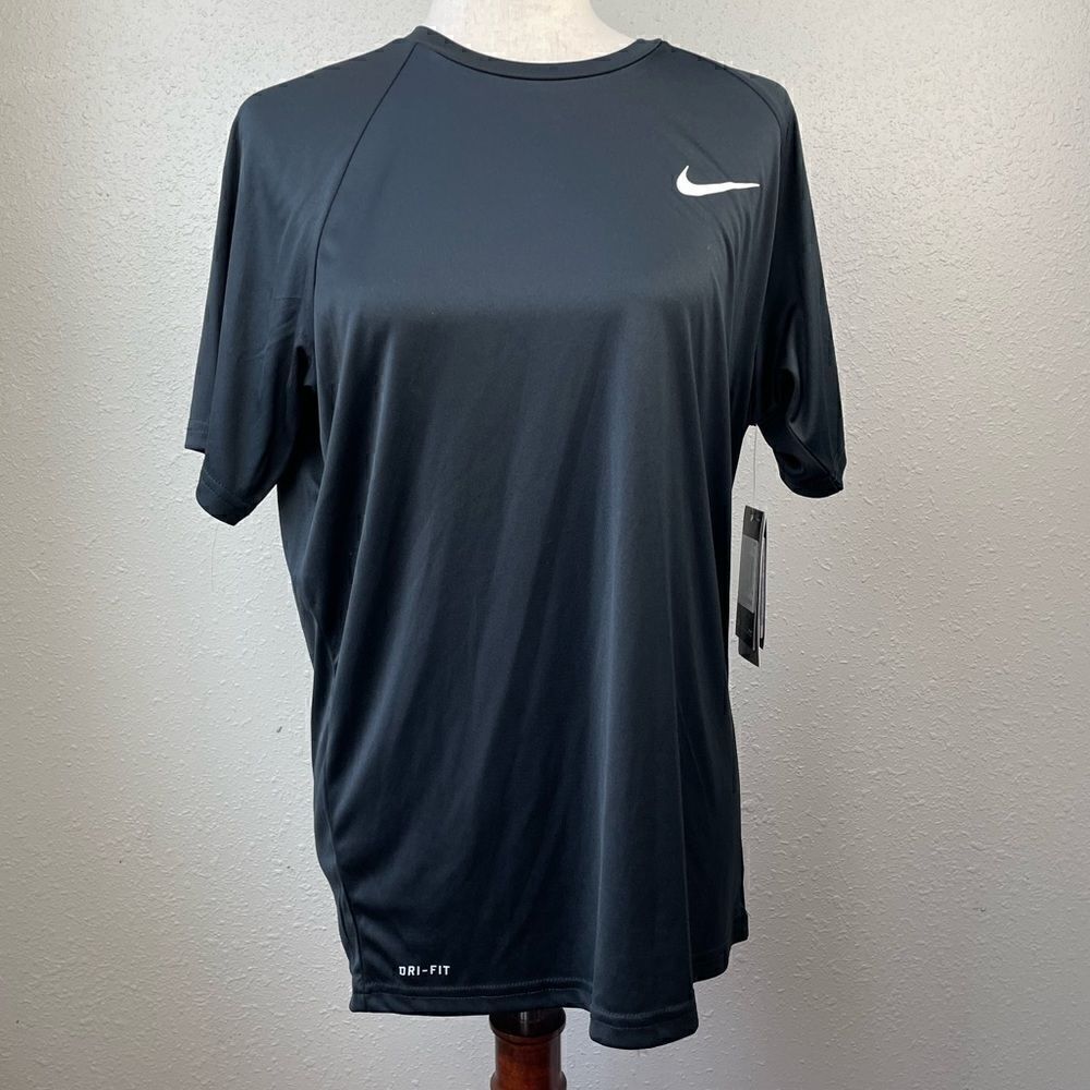 NWT Nike Swim T-Shirt UPF 40 Size S